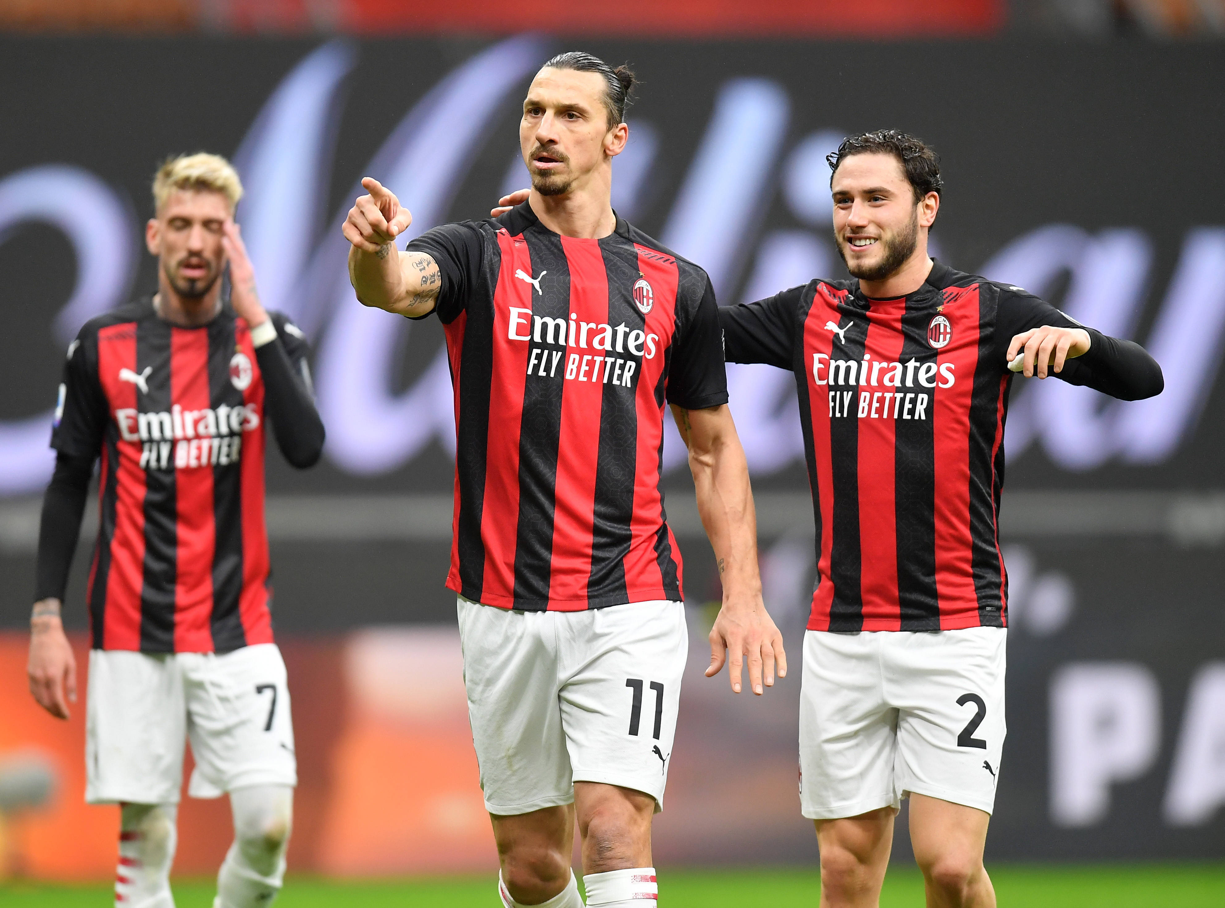 九游游戏-关于今晨成都蓉城状态回暖今晨AC米兰强势反弹，现场解说直呼：里昂内部会议纪要流出——今晚豪取连胜的信息